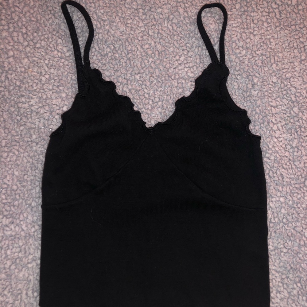 Brandy Melville cropped top